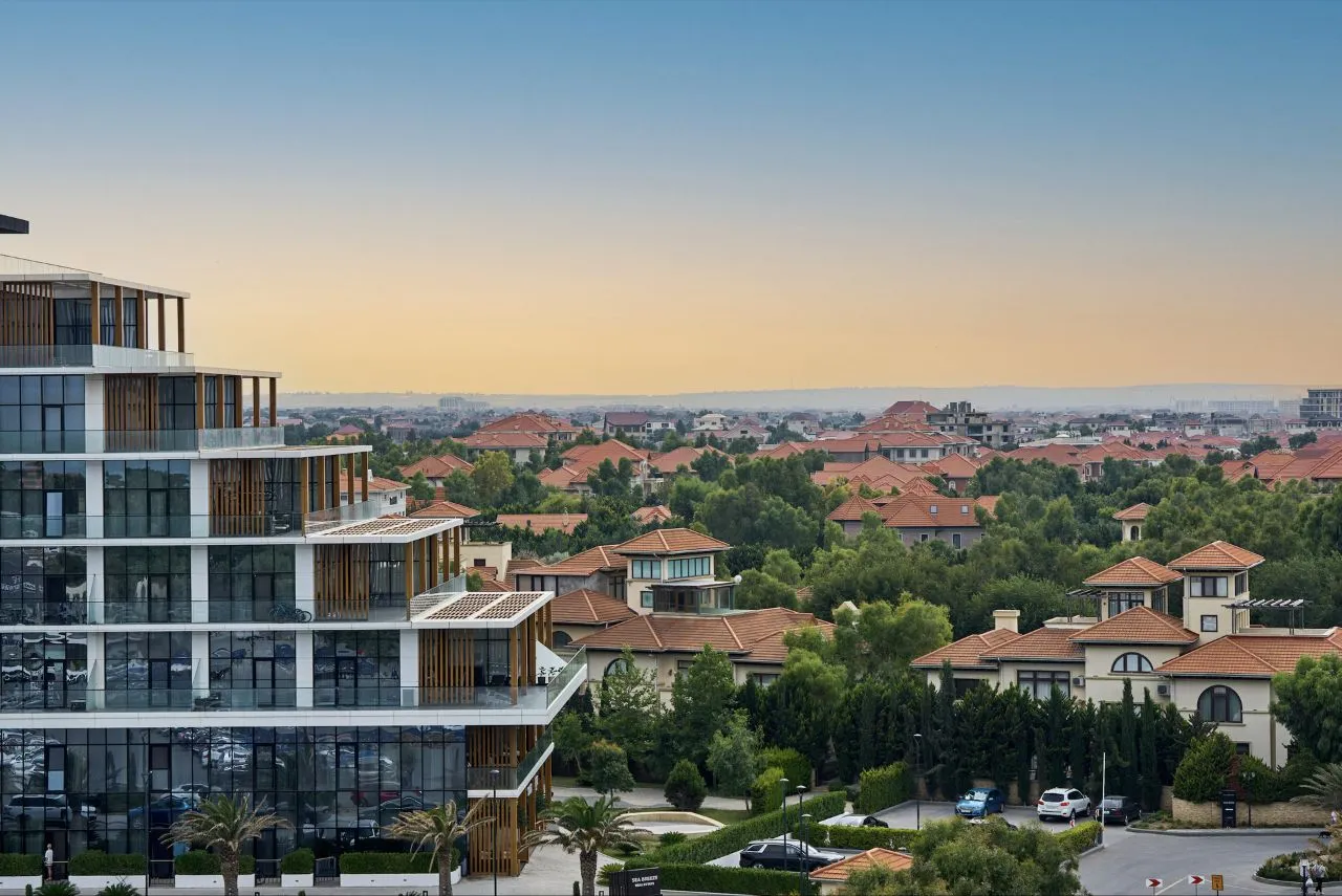 Bakıdan dünyaya: May ayının ən maraqlı səyahət marşrutları